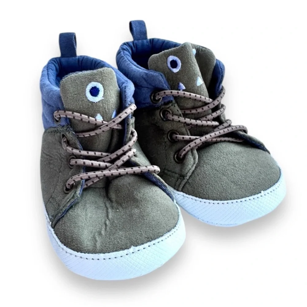 Carter's Critter High-Top Sneaker Crib Shoes Baby